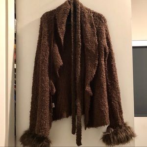 Jacket/ sweater with belt